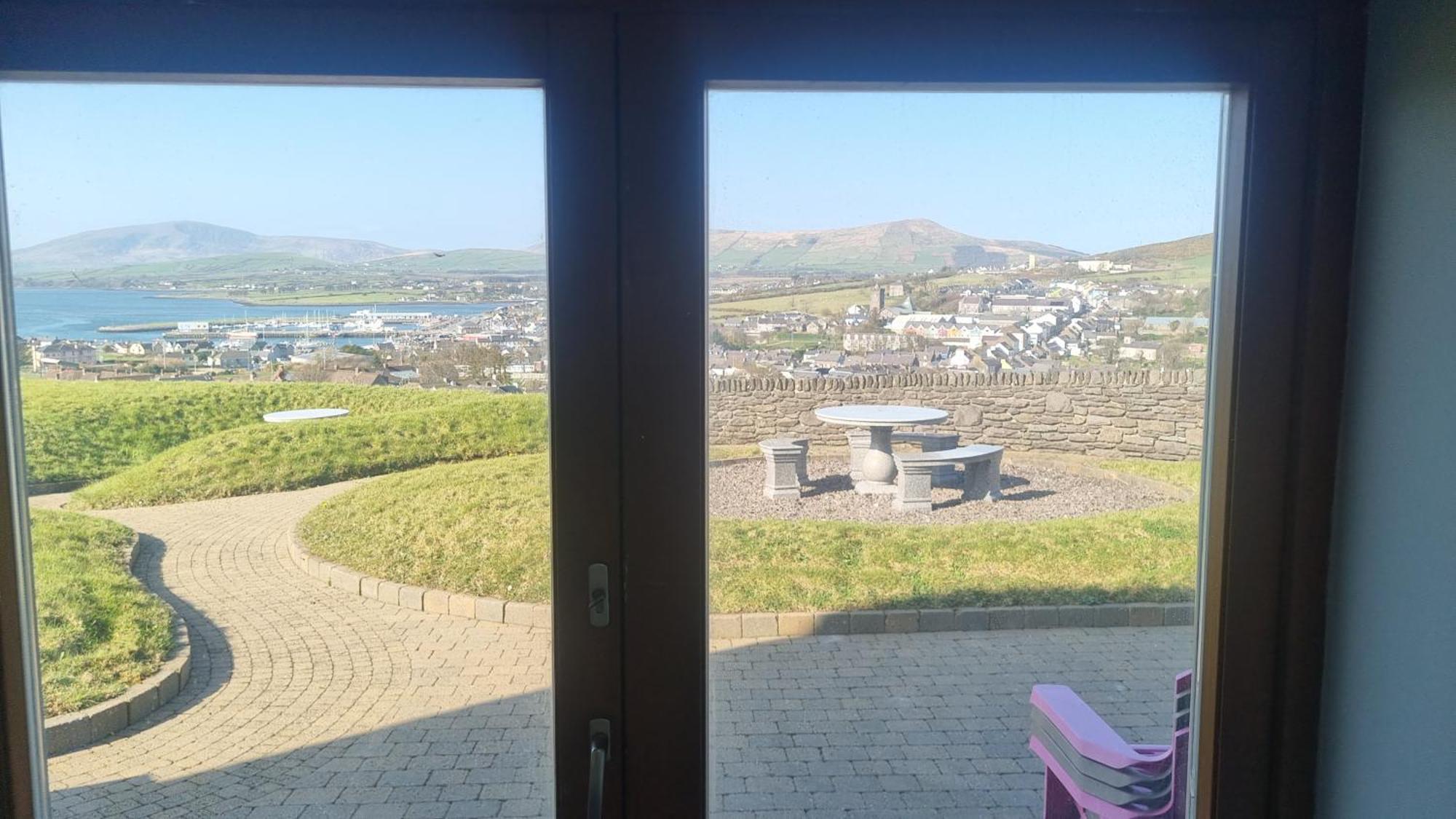 Hotel Fab View Dingle Zimmer foto